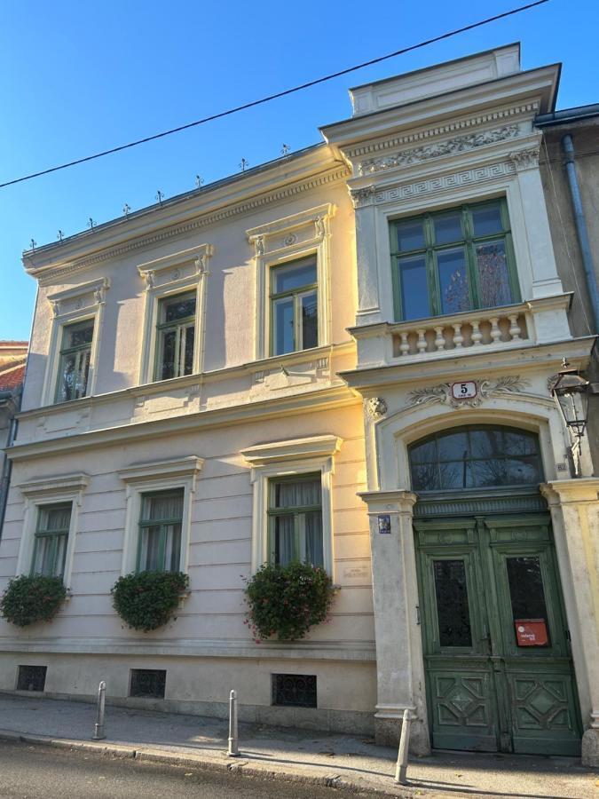 Historic Center-Lovely Nature Zagreb Extérieur photo